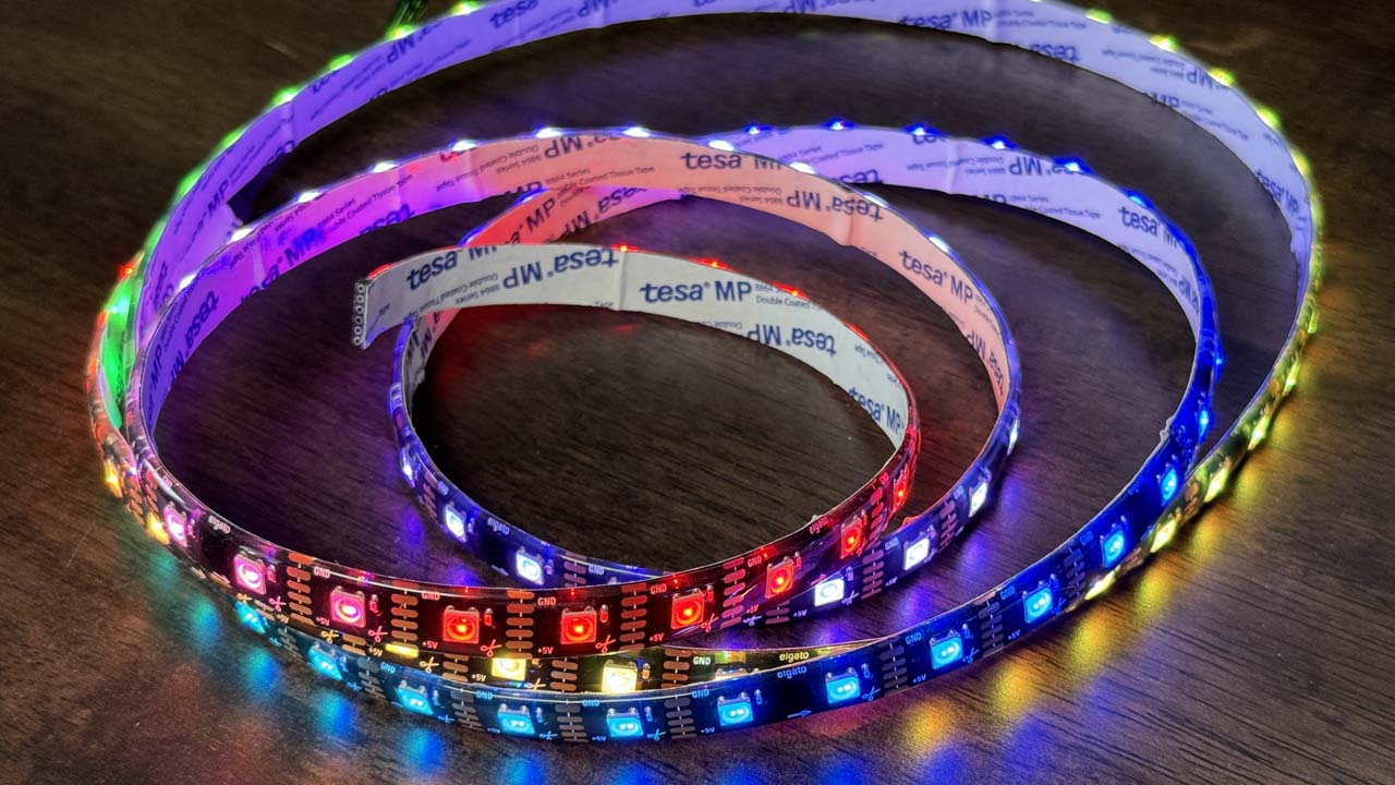 L'effet RGB du Elgato Light Strip Pro fait des merveilles !