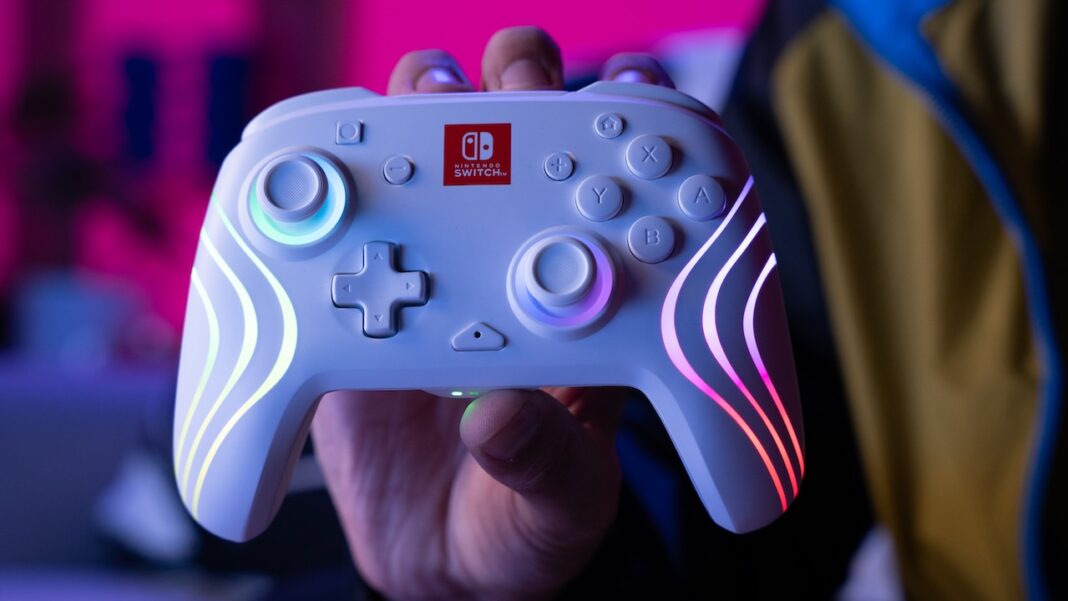 La nouvelle manette PDP Afterglow Wave est très design et est une belle alternative sur Nintendo Switch