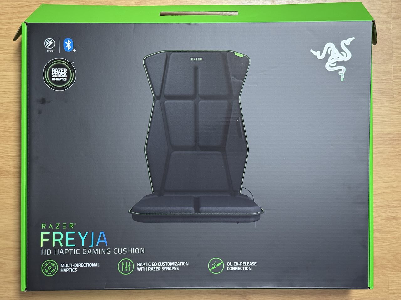 Packaging du coussin haptique Razer Freyja